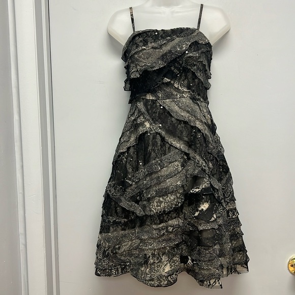 Tracy Reese Convertible Spaghetti Strap/Strapless Silk/Lace/Sequin Tiered Dress - Picture 1 of 12